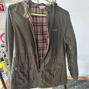 Columbia Dark Green Hooded Jacket with Plaid Lining